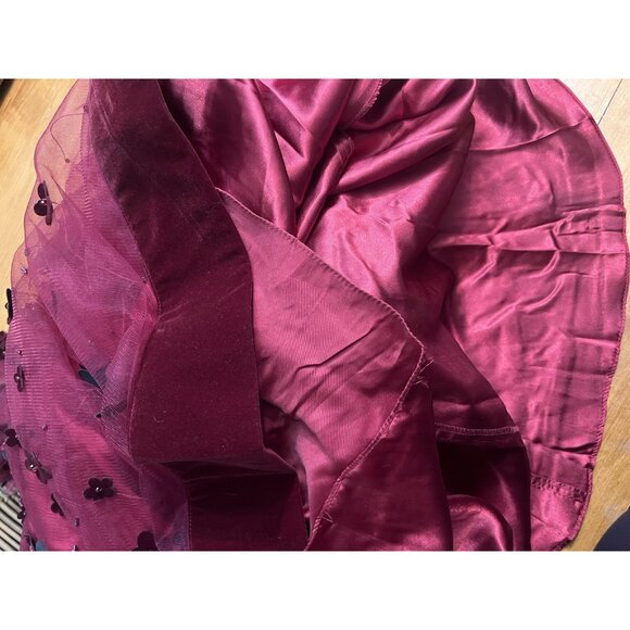 Mac Duggal, Floral Applique Cocktail Midi Dress in Burgundy Size 8 Prom Formal - Picture 12 of 12